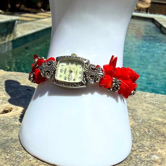 Accessories - Mira Red Coral Chips Stretch Watch